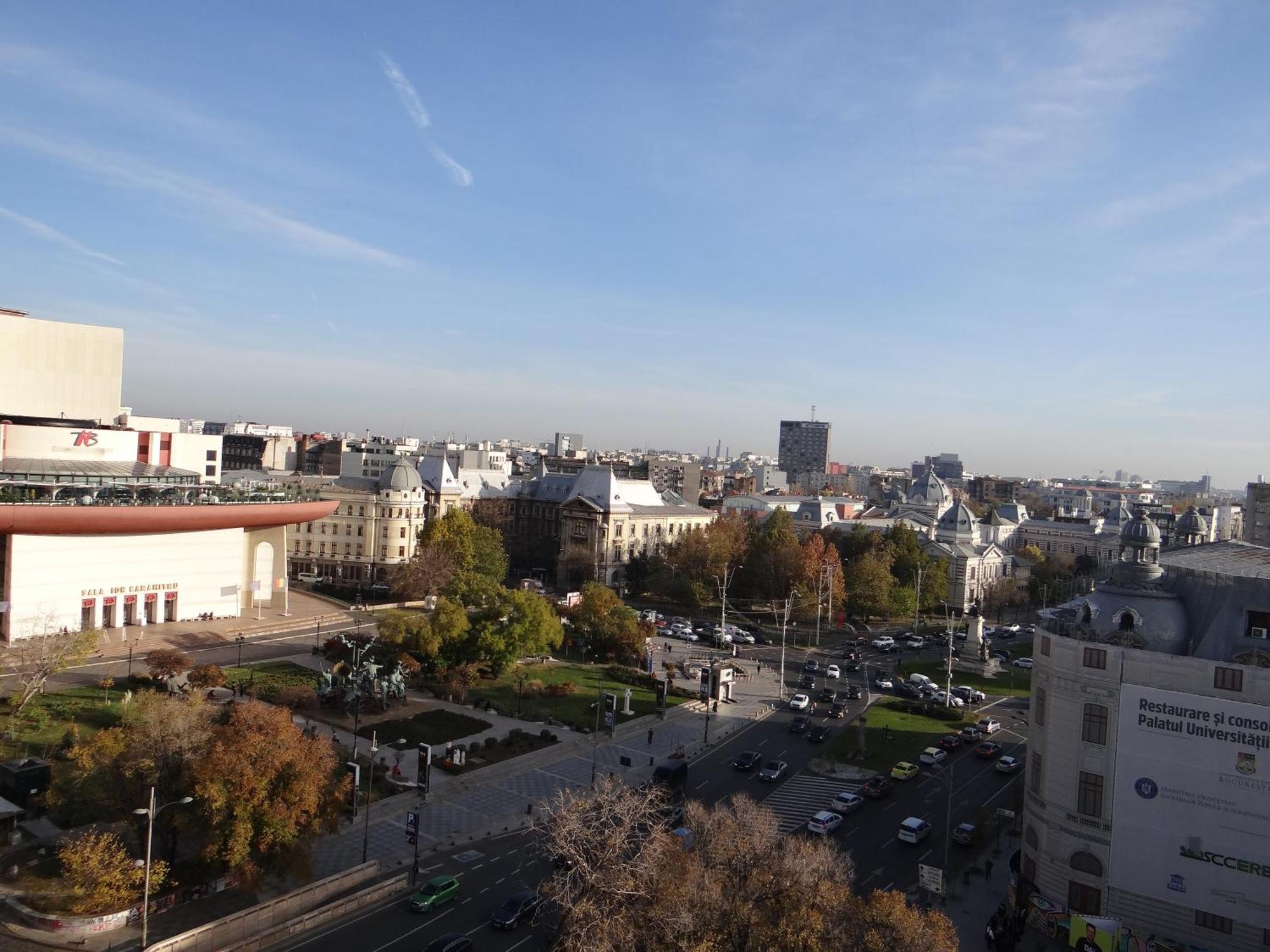 The One Balcescu- Best View Over City Center 布加勒斯特 外观 照片